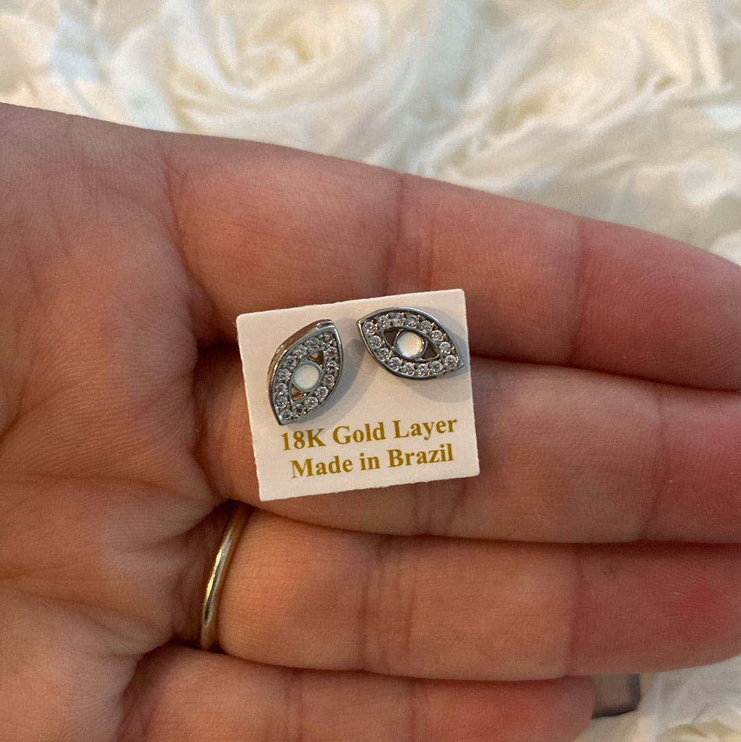 Evil eye Earrings White Eye