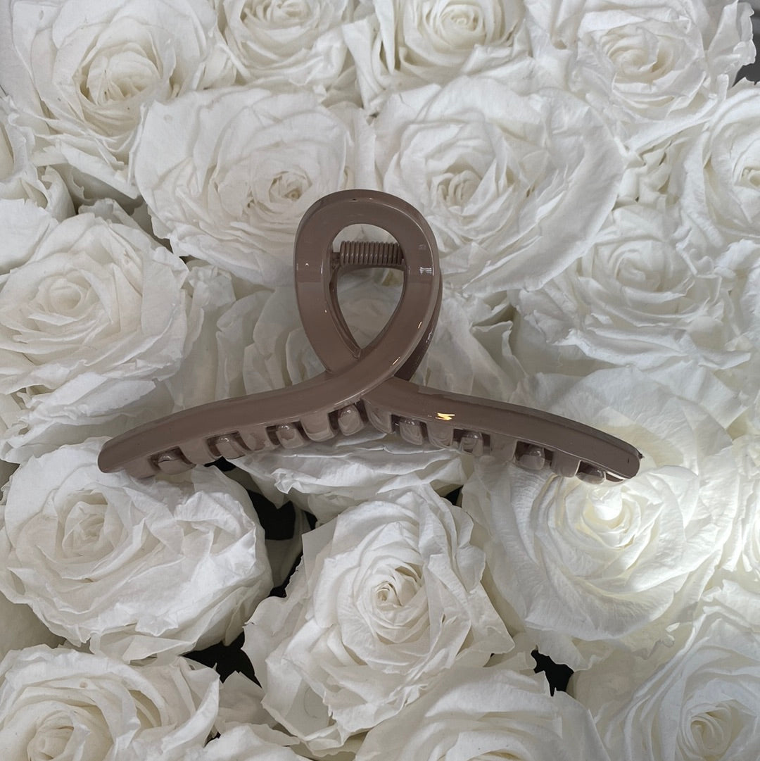 Nude Glossy Hair Claw.