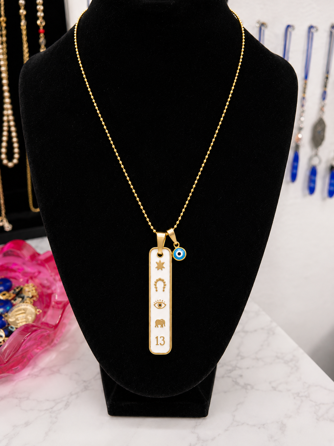Collar Amuleto de la Suerte