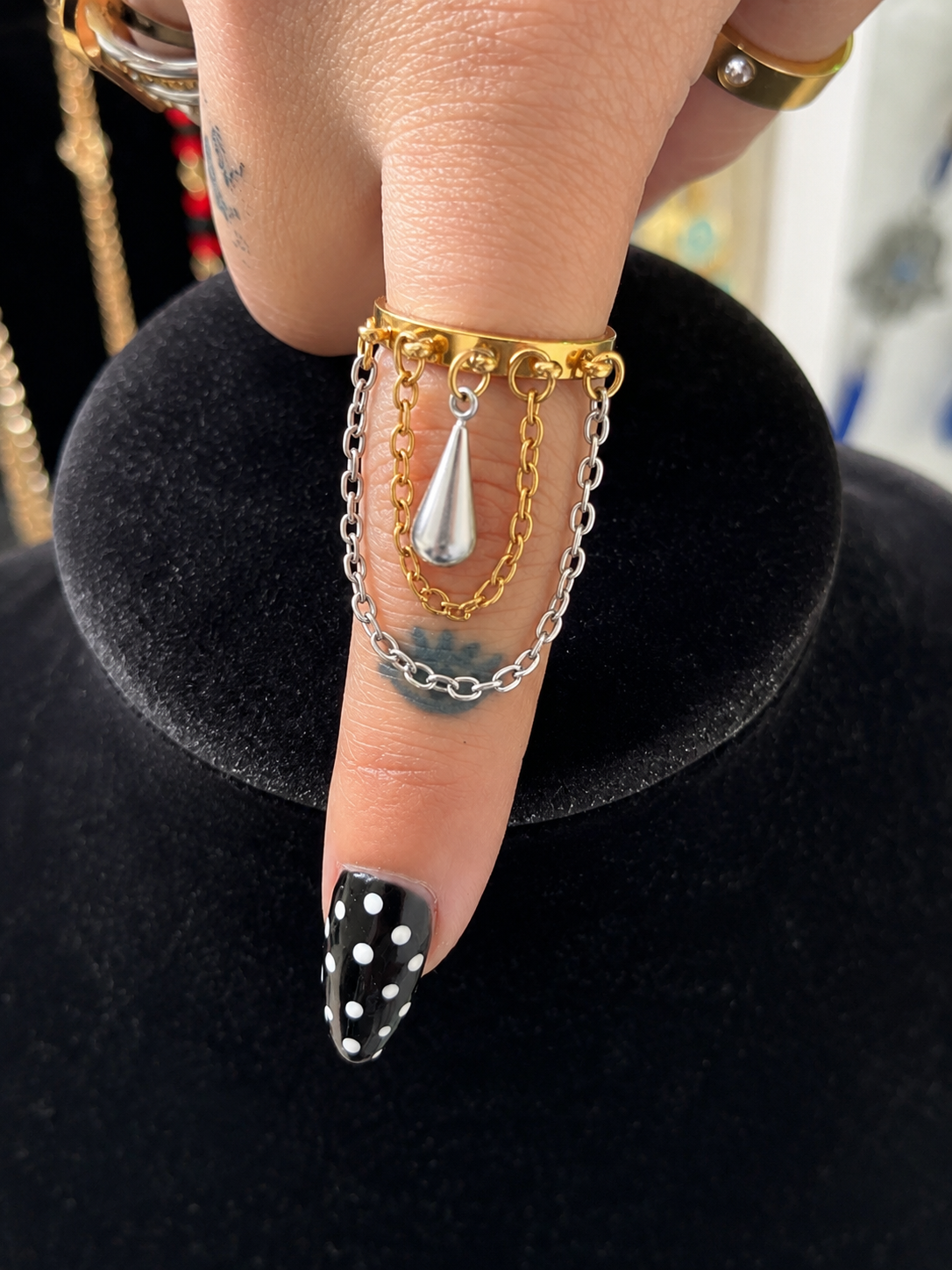 Anillo Gotas Colgantes Doble Tono