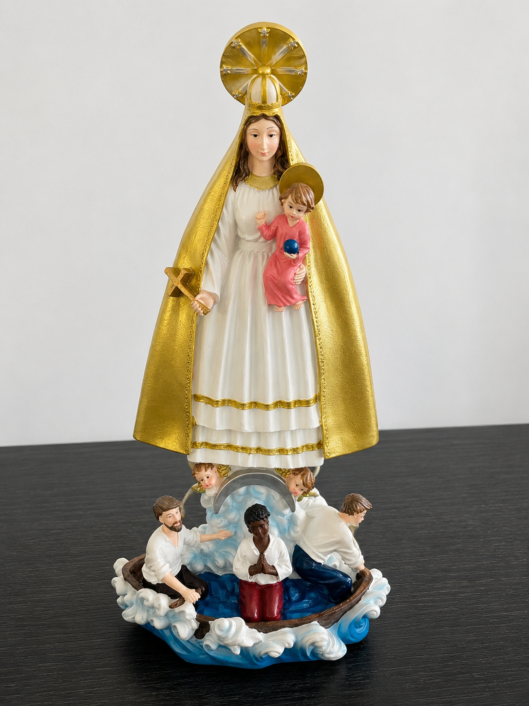 Virgen de La Caridad con Capa Dorada 24”