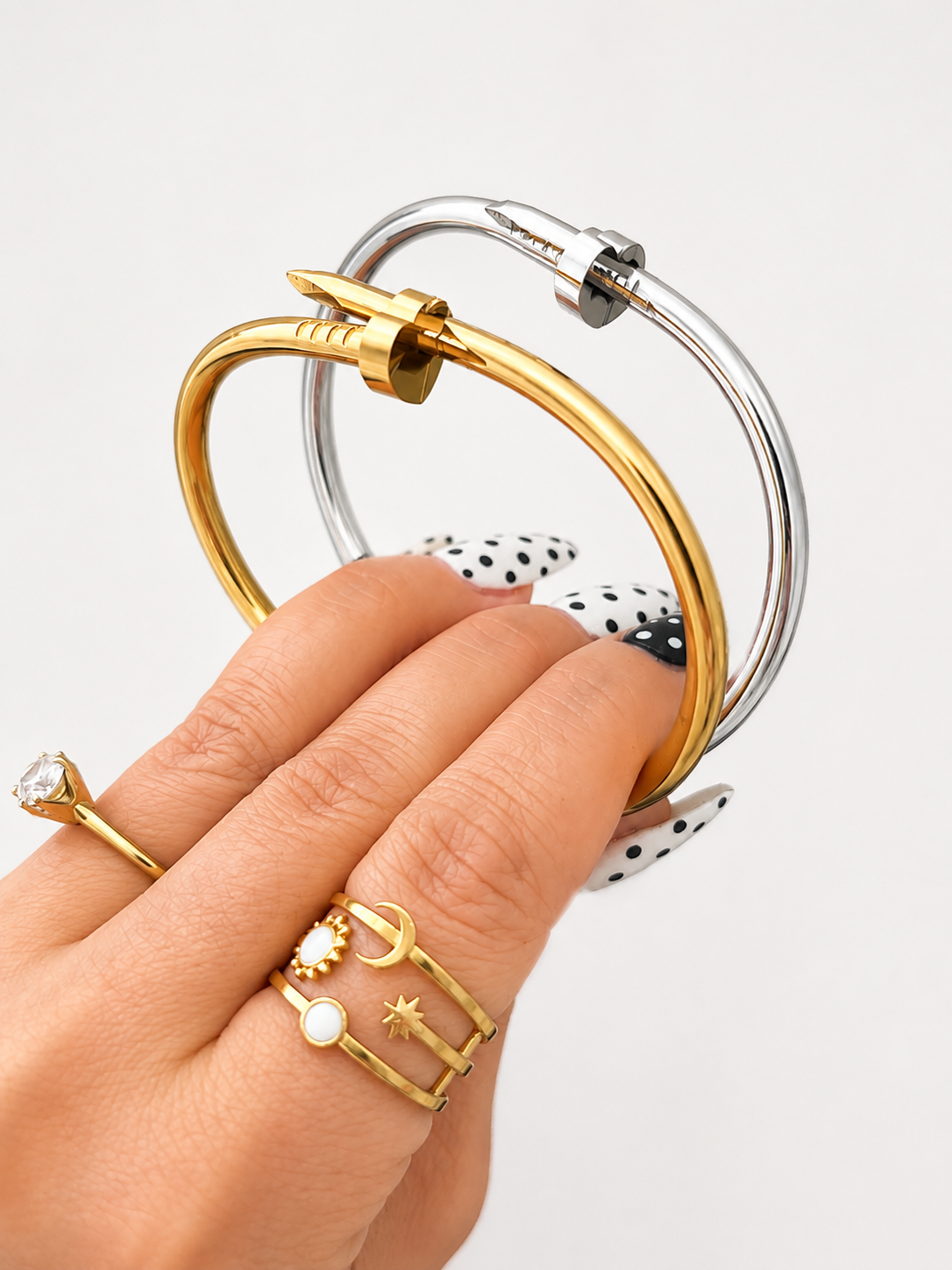 Nail Heart Bangle Bracelet