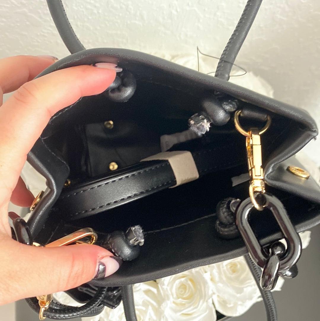 Black Handbag/Purse - Life with JessicaS